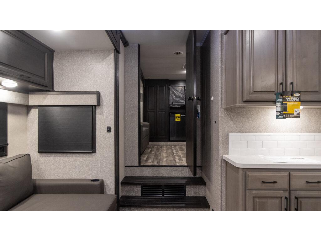 2022 Highland Ridge Mesa Ridge 376FBH - Image 25