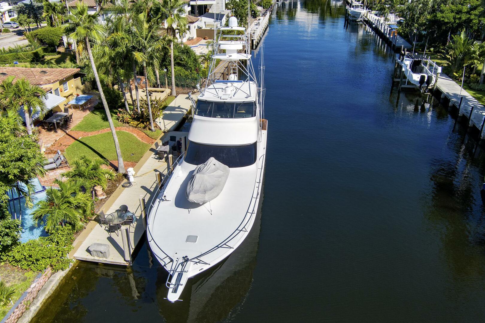 2008 Viking 74 Enclosed Bridge - Image 5
