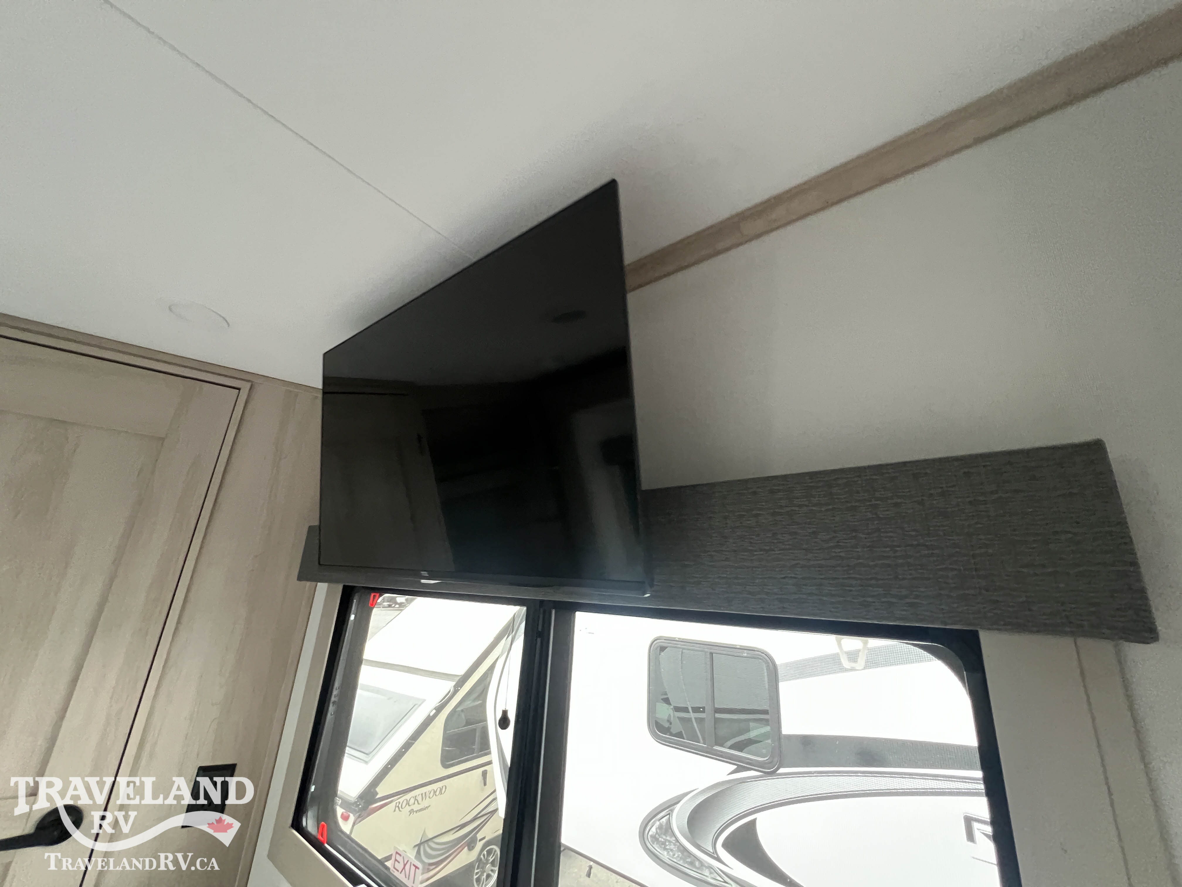 2025 Grand Design Solitude 390RK - Image 19