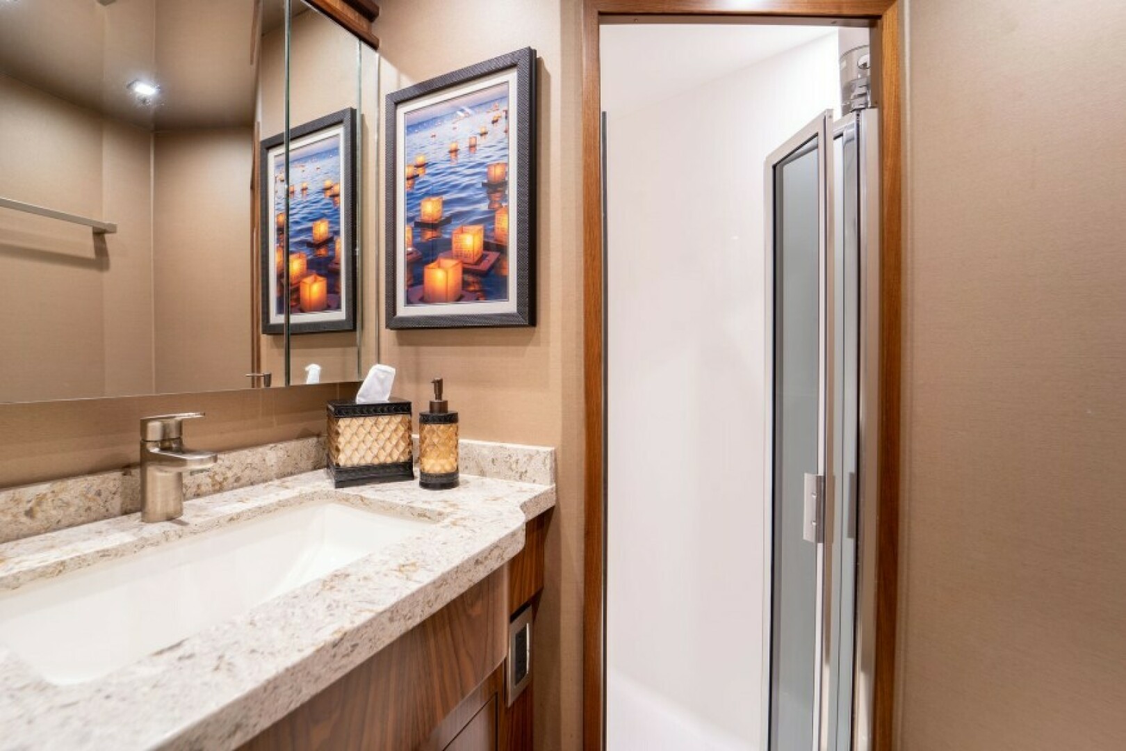 2018 Viking 72 Convertible - Image 45