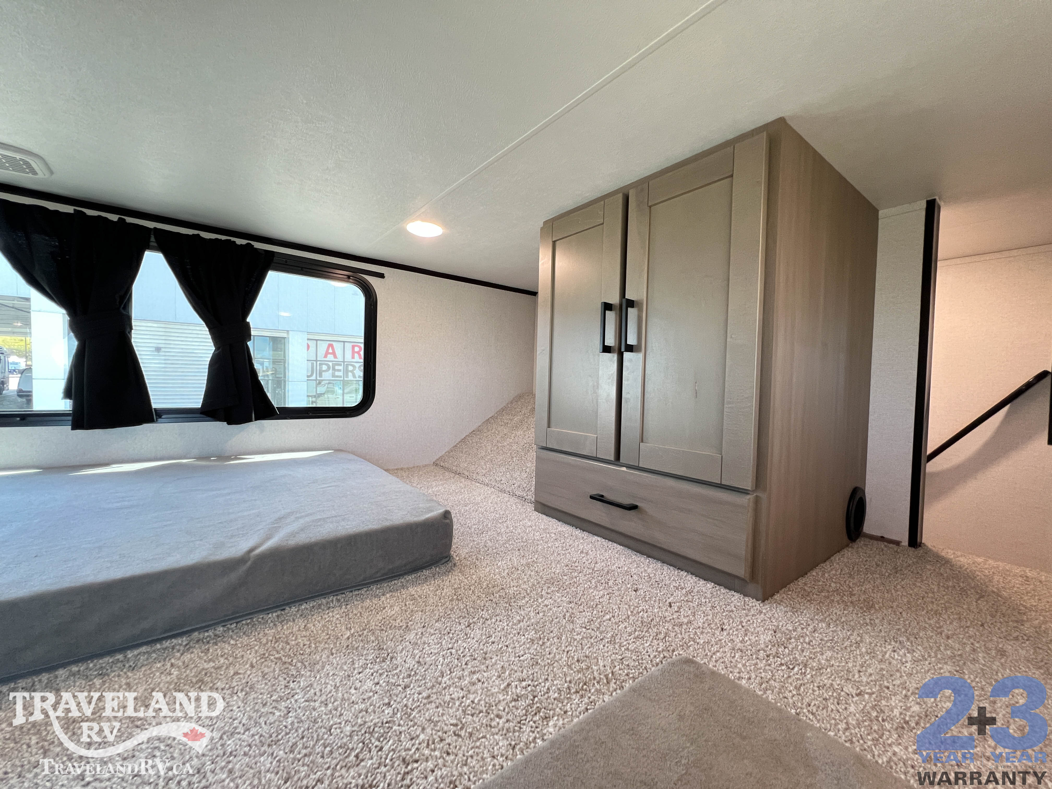 2026 Jayco Jay Flight Bungalow 40DLFT - Image 31