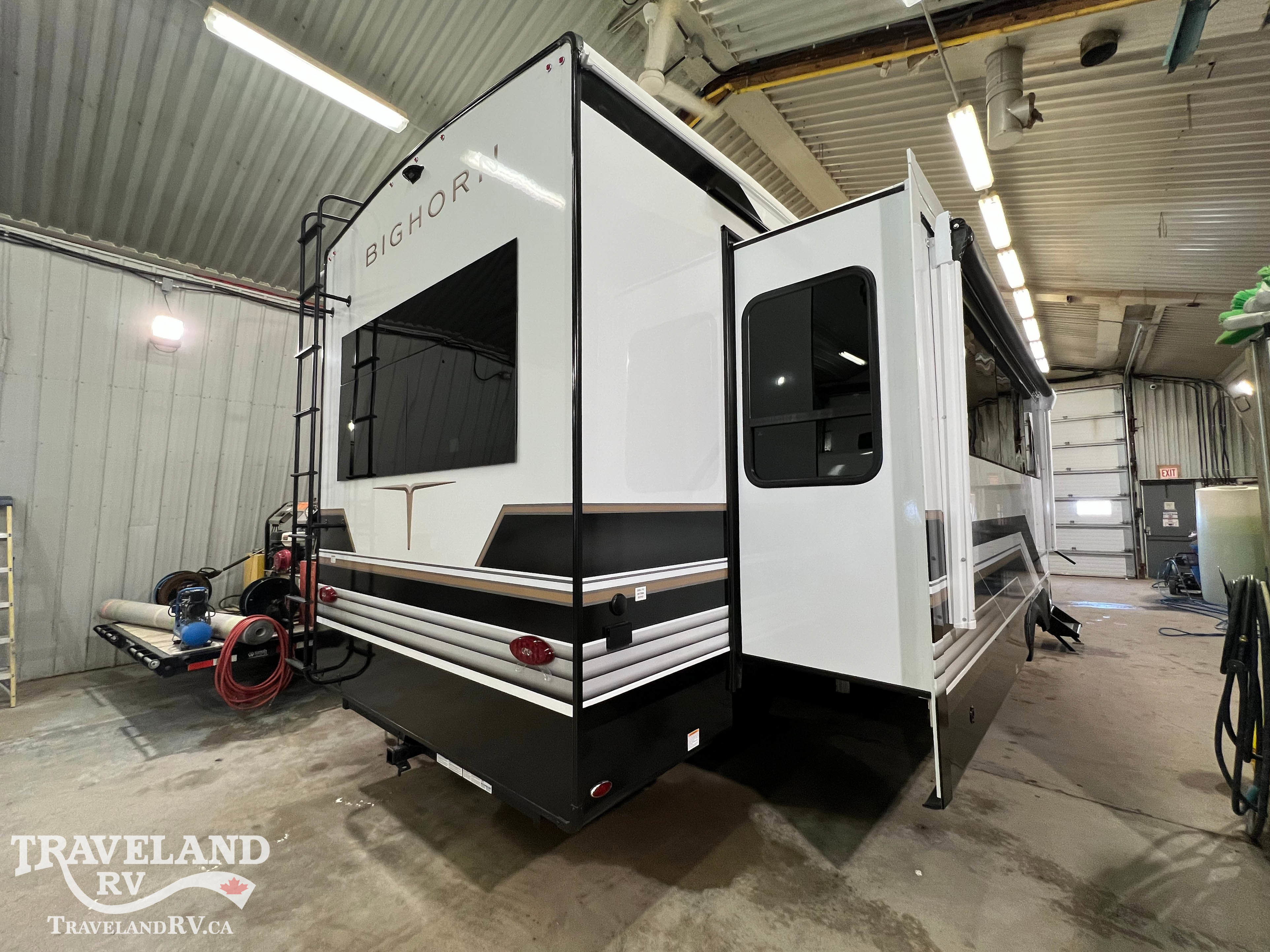 2026 Heartland Bighorn Fifth Wheel 38RE - Image 10