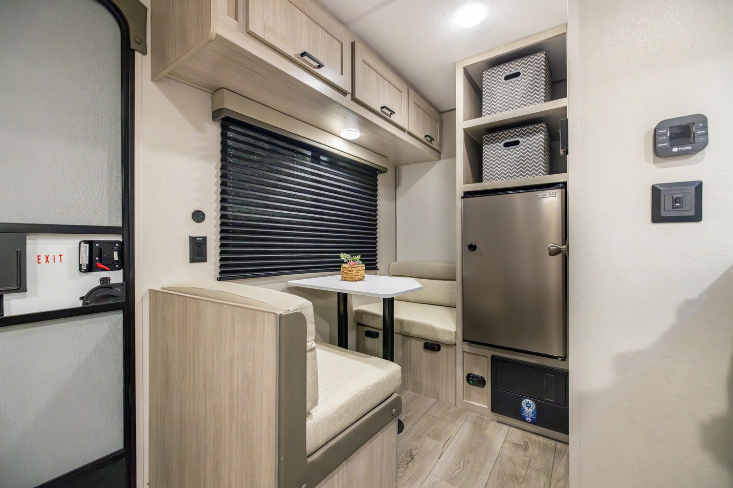 2026 Coachmen Catalina Summit Series 7 134RDX - Image 12
