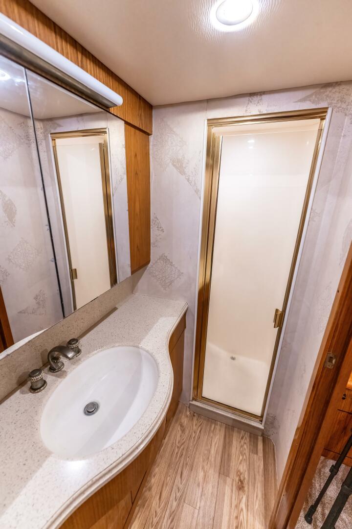 2006 Ocean Yachts - Image 32