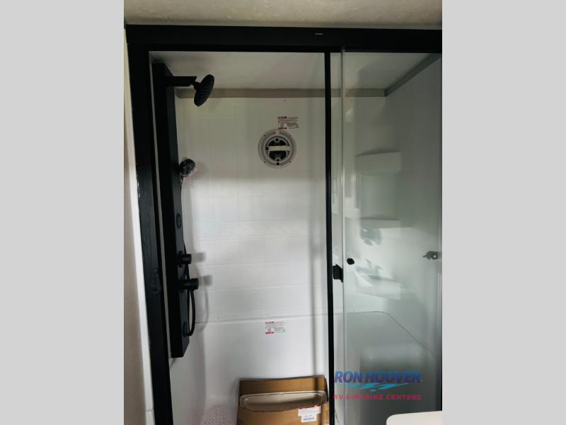 2026 COACHMEN 43CONDO - Image 34
