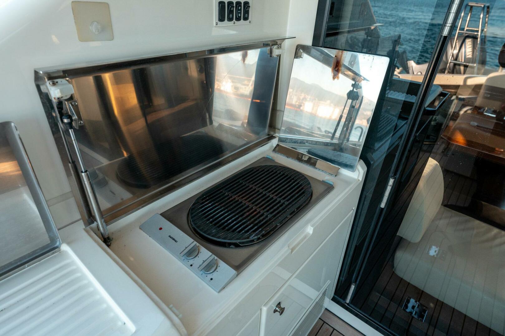 2009 Marquis - Image 68