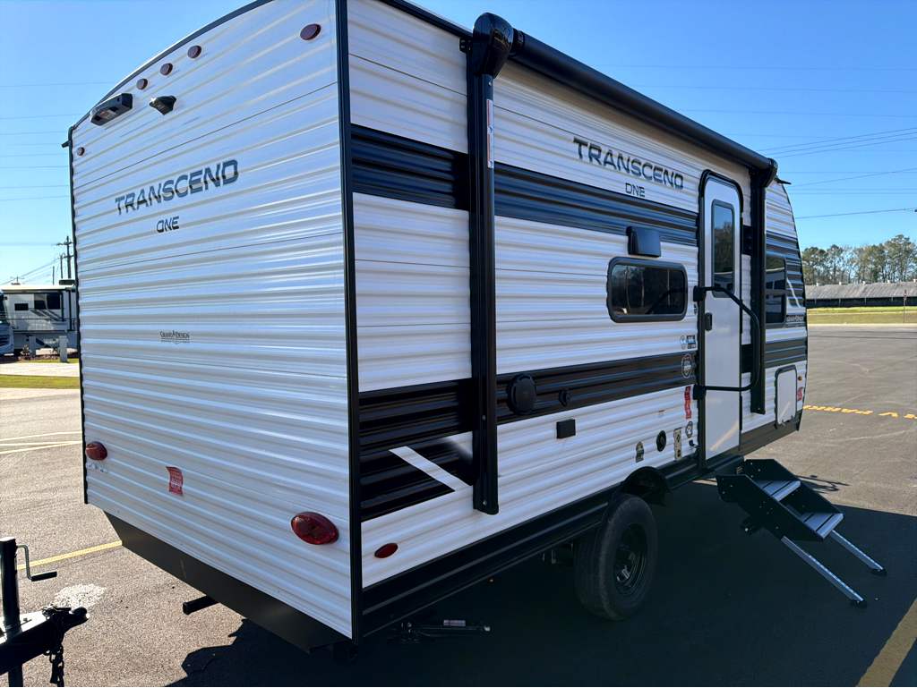 2026 GRAND DESIGN TRANSCEND 151BH - Image 4