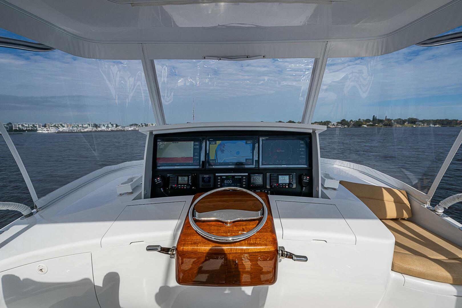2017 F&S Cusotm Express Sportfish - Image 9