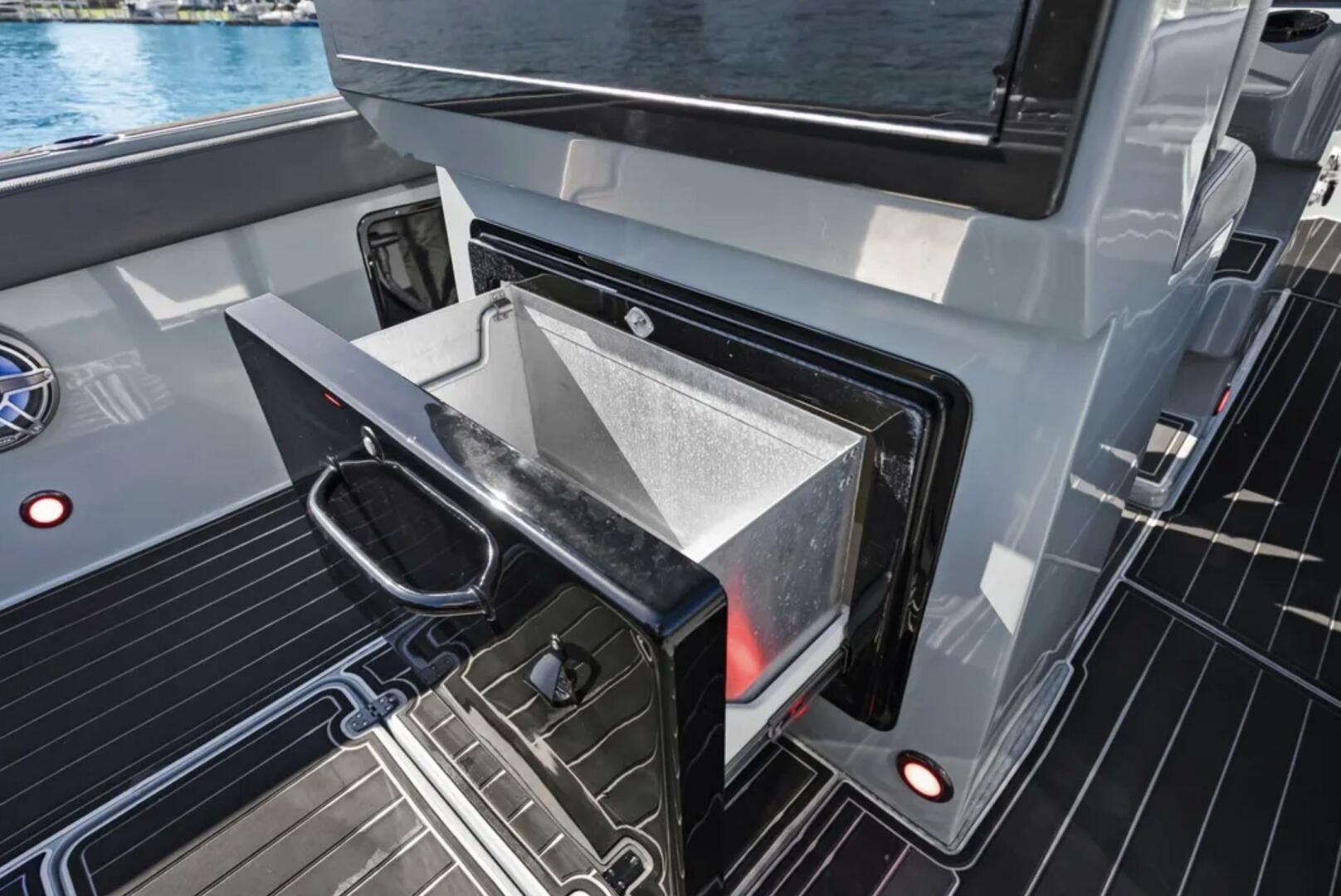 2021 Concept Open Deck - Image 9