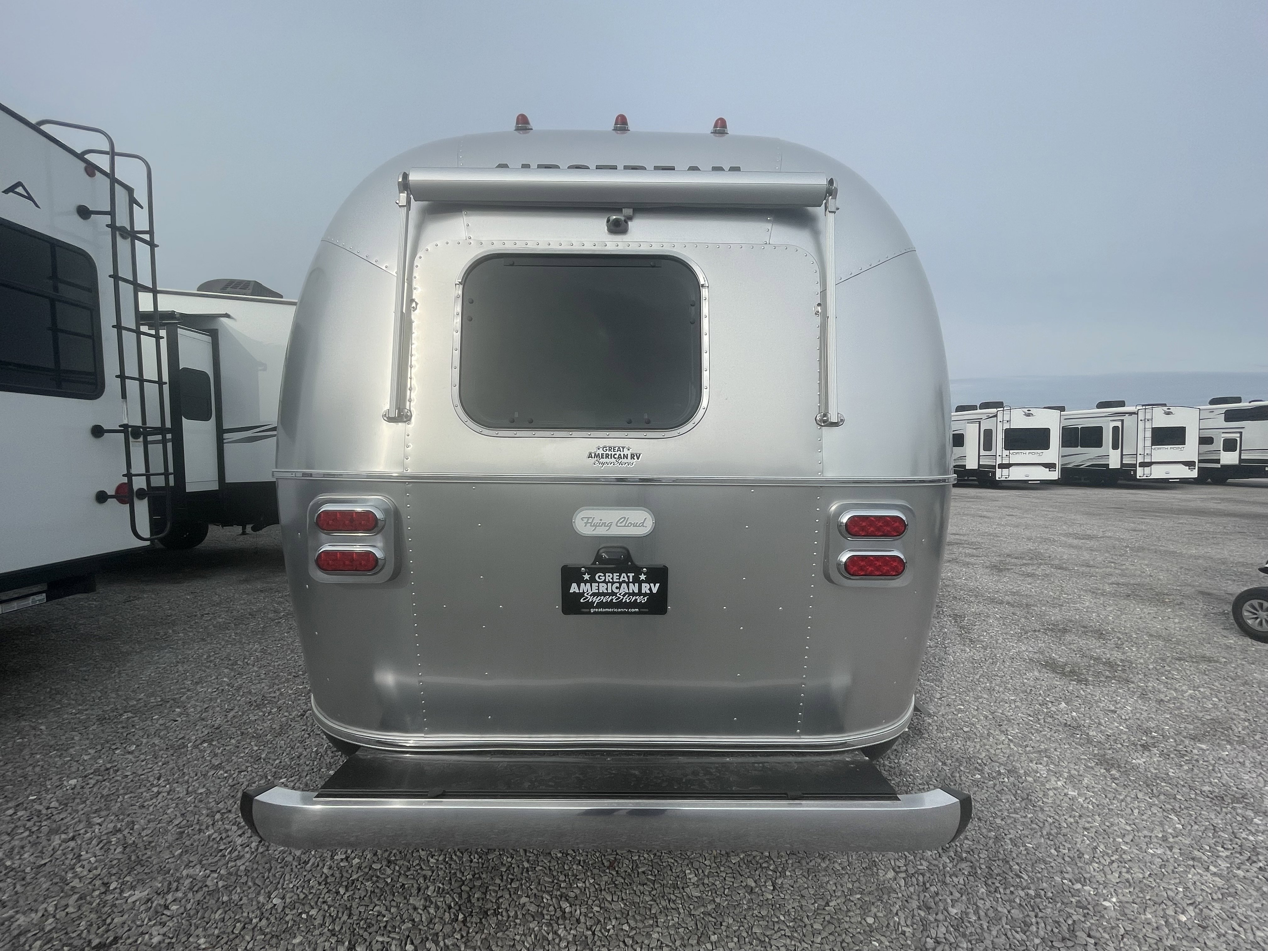 2026 AIRSTREAM FLYING CLOUD 23FBT - Image 5