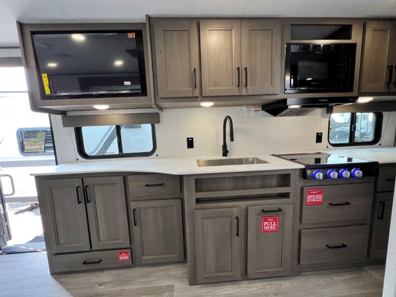 2026 Grand Design Transcend XPLOR 20MKX - Image 14