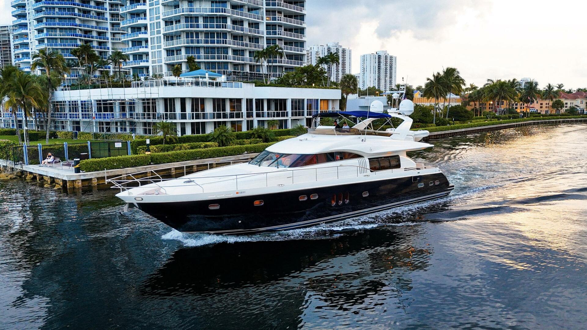 2007 Princess 23M - Image 2