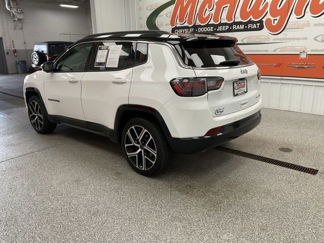 2025 Jeep Compass Limited 4x4 - Image 5