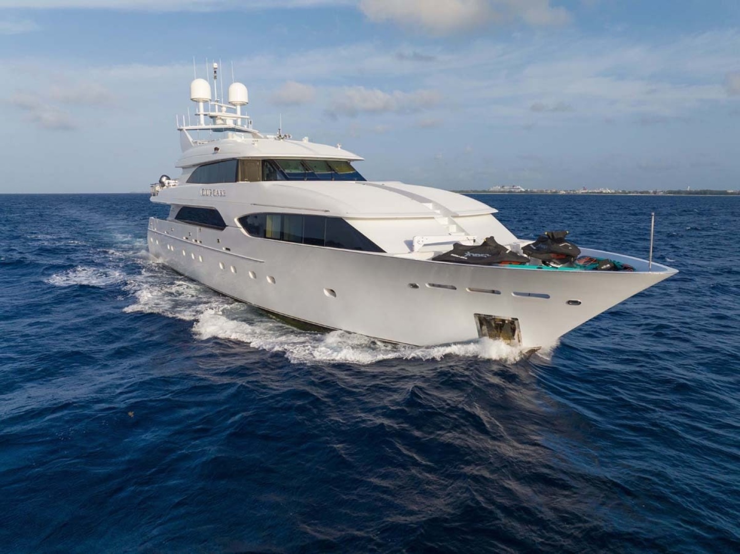 2001 Westship Skylounge - Image 1