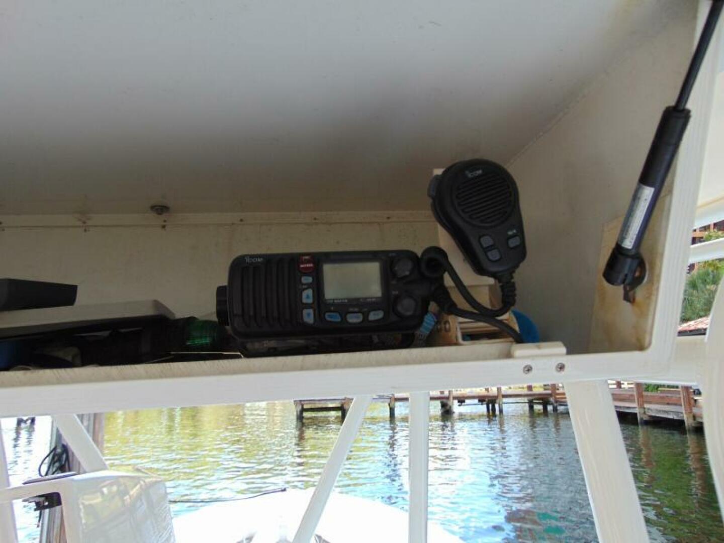 2002 Jupiter 27 Open - Image 11