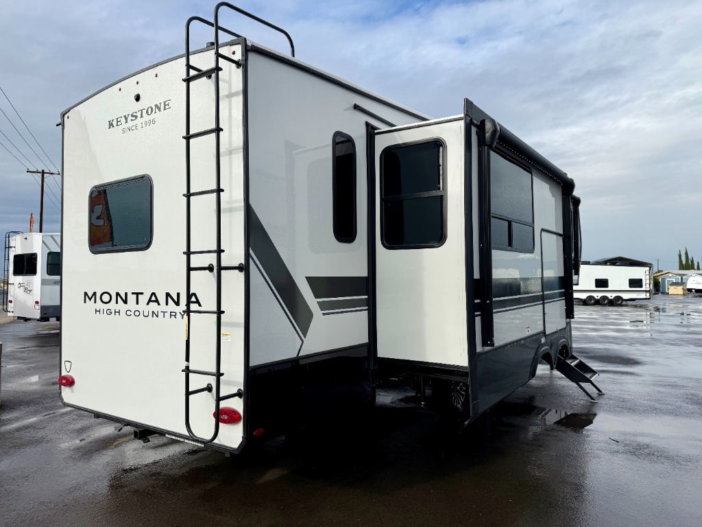 2026 High Country 325RK - Image 6