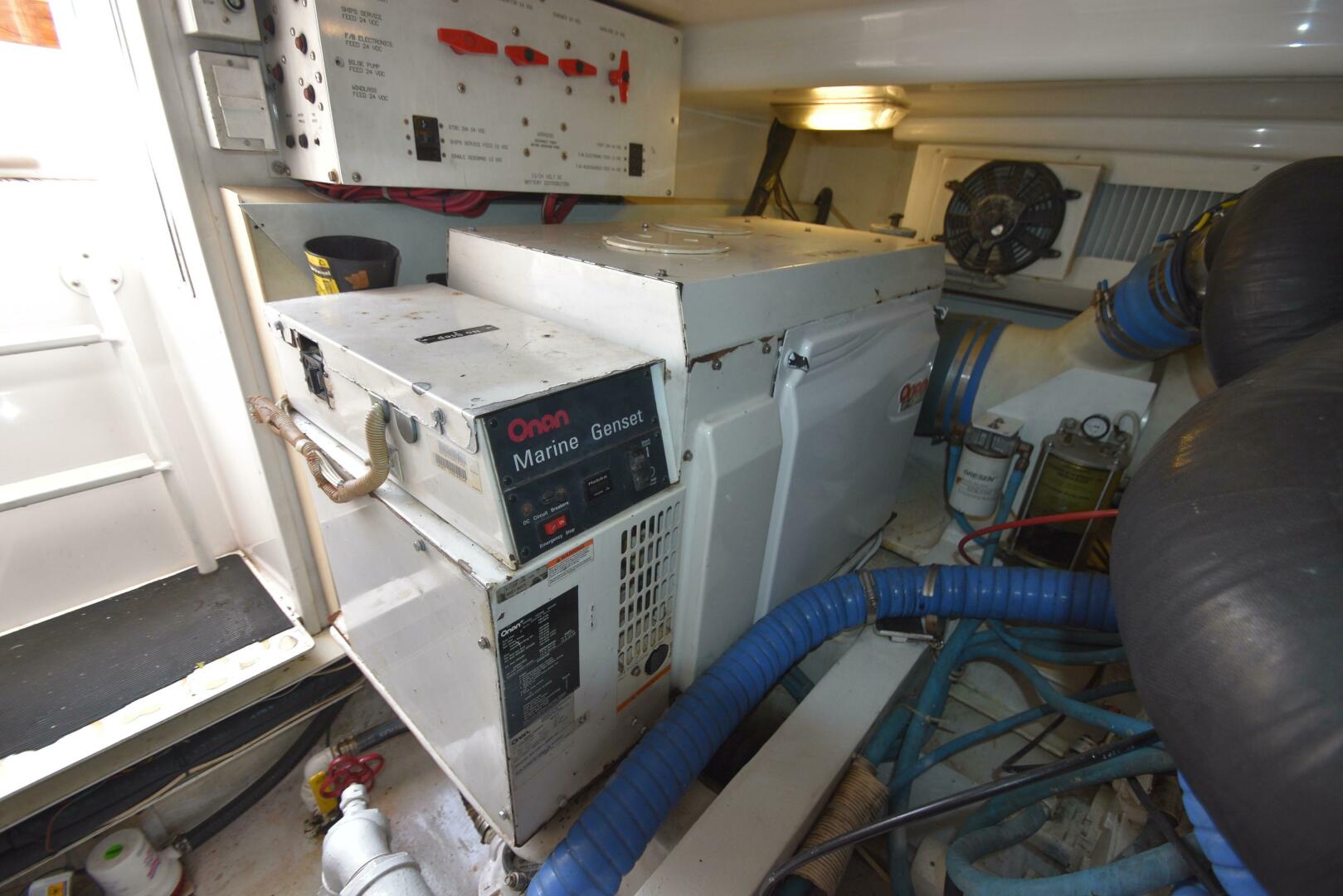 2003 Viking 45 Express - Image 57
