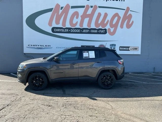 2022 Jeep Compass Utility 4D Altitude 4WD - Image 8