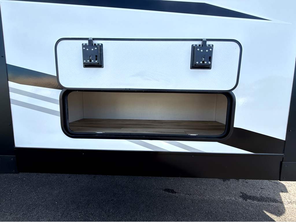 2027 VENTURE RV SPORTTREK 292VRB - Image 7