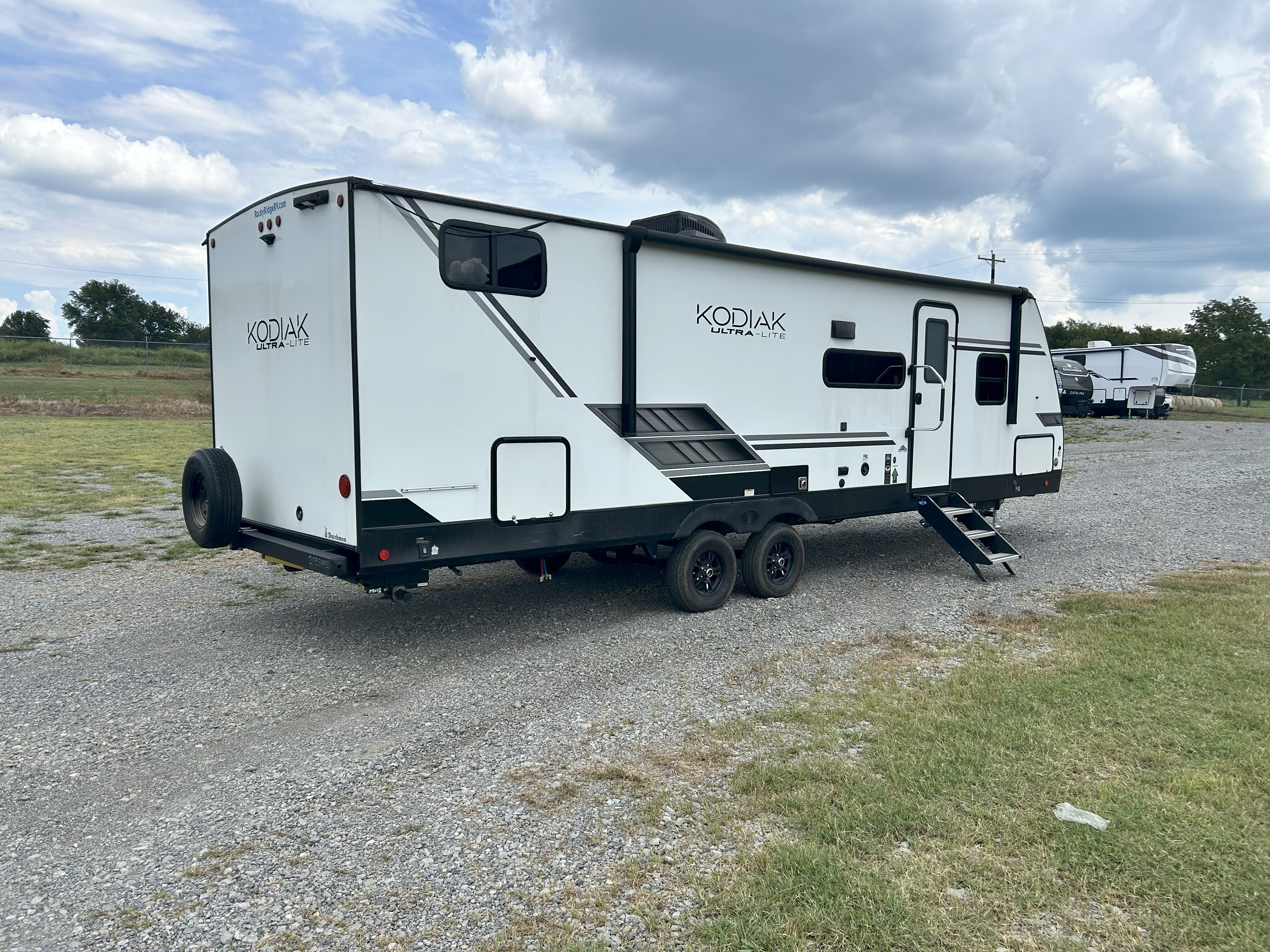 2022 Dutchmen Kodiak Ultra-Lite Ultra-Lite 283BHSL - Image 6