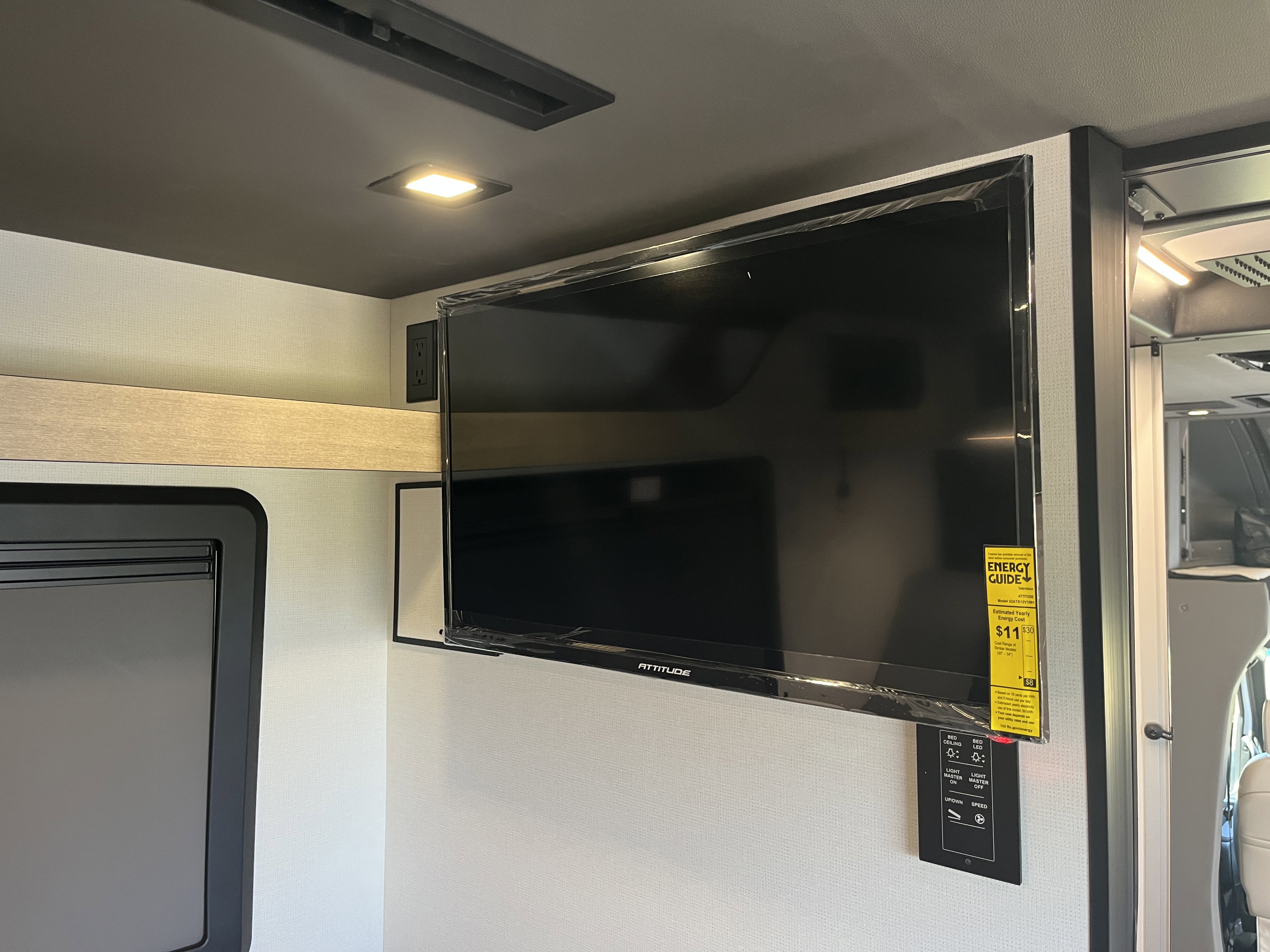 2026 Grand Design Lineage Series M 25TK - Image 48