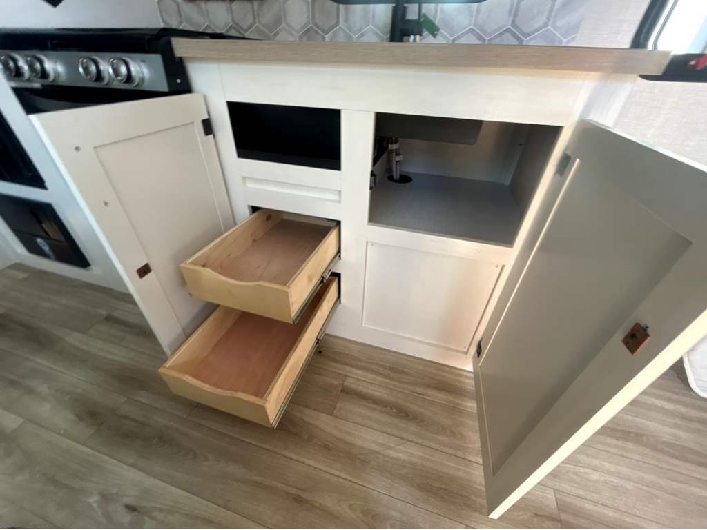 2026 VENTURE RV SPORTTREK STINGER 192VRB - Image 20