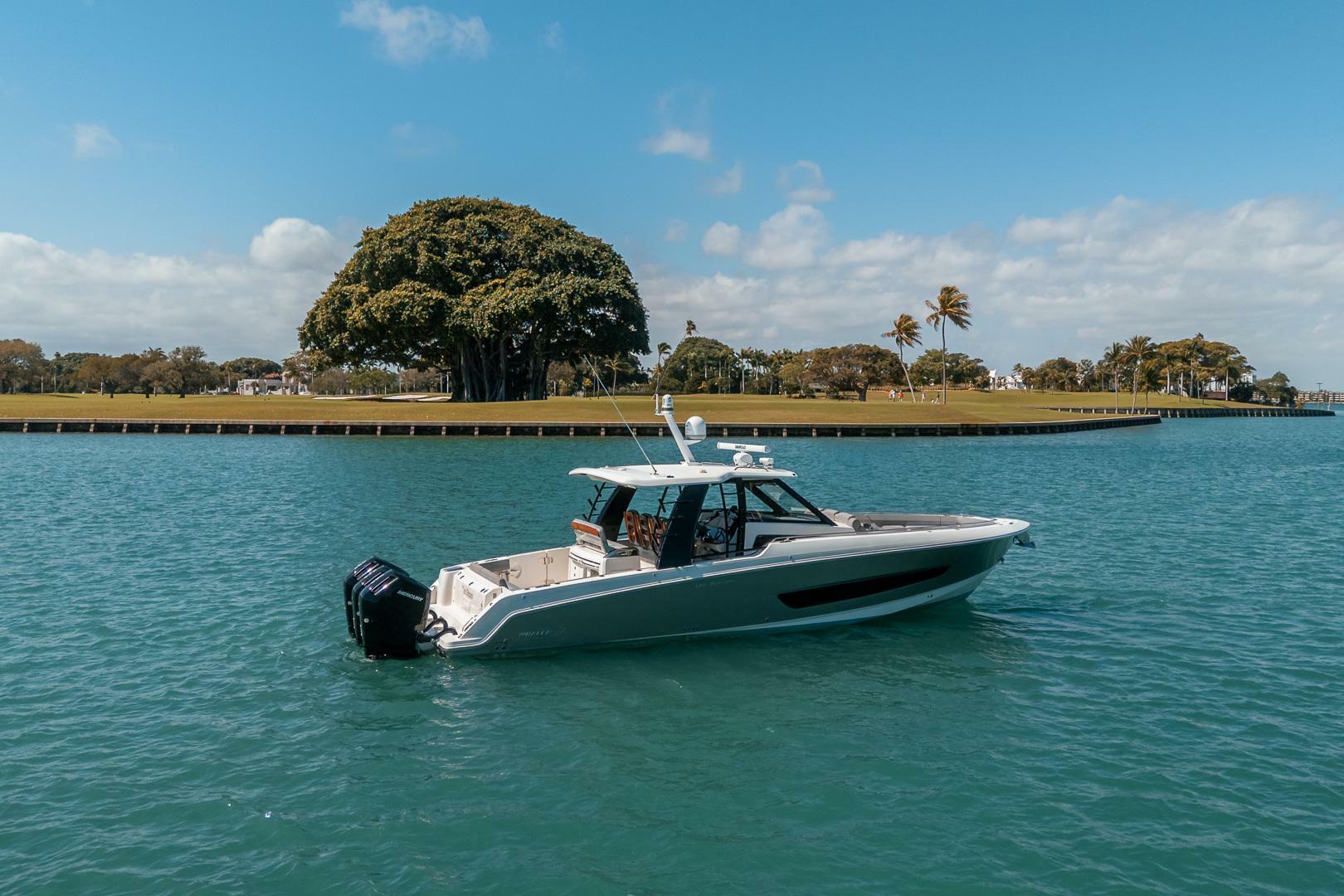 2023 Boston Whaler 420 Outrage - Image 31
