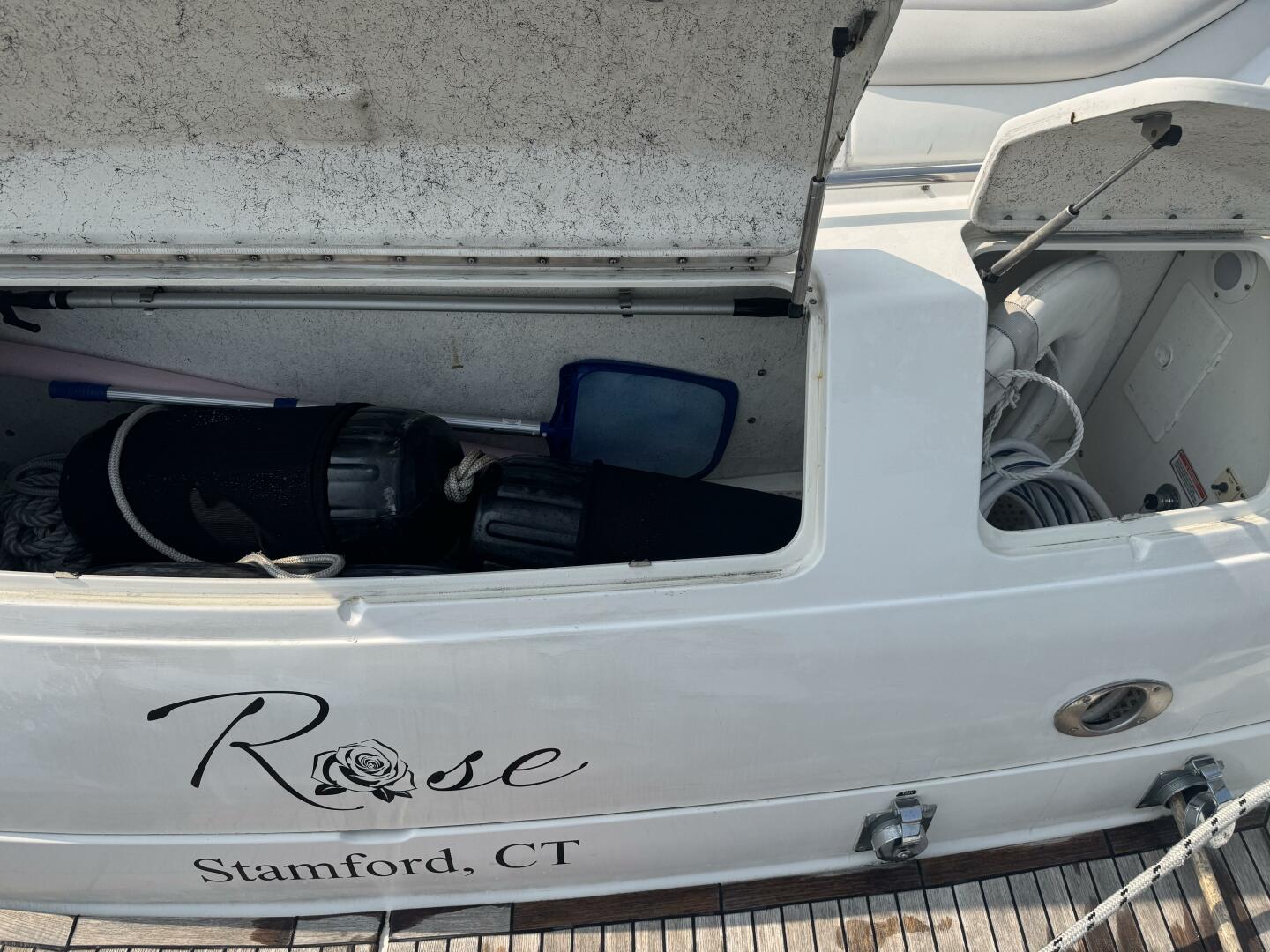 2001 Sea Ray 540 Sundancer - Image 42