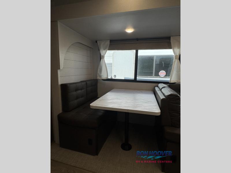 2026 FOREST RIVER 33TS - Image 11