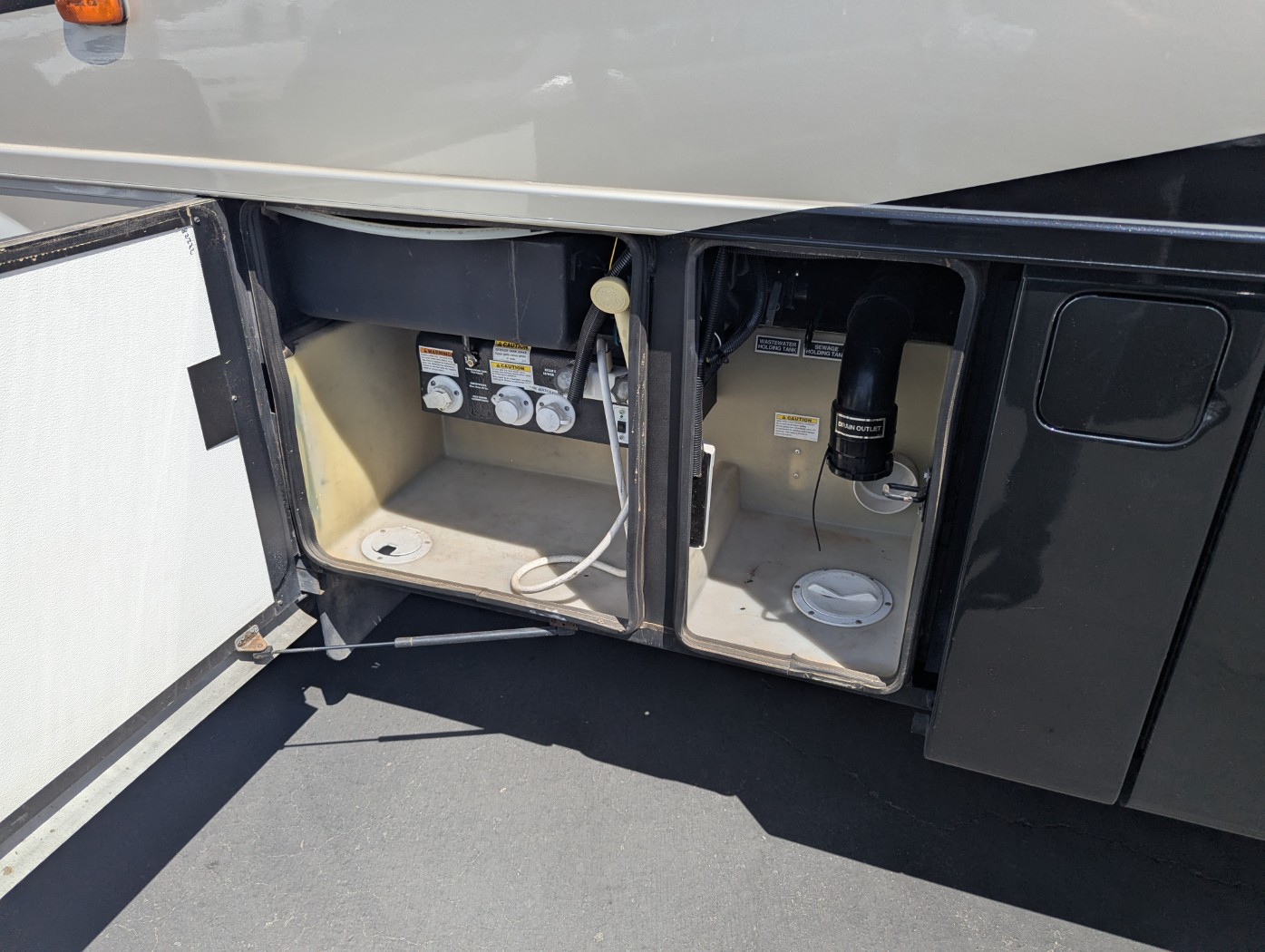2016 Newmar Bay Star 3403 - Image 7