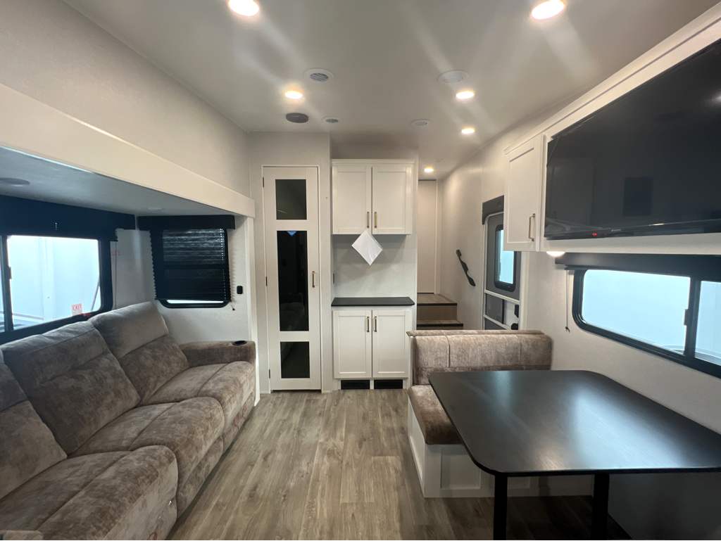 2026 Jayco Eagle SLE 24MLE - Image 14