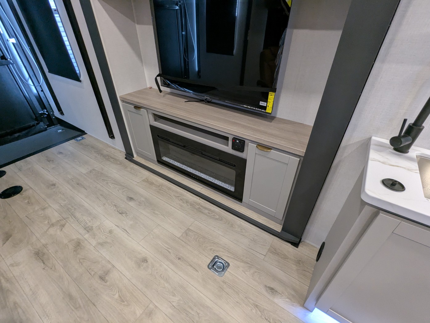 2027 Forest River Stealth 3300 - Image 21