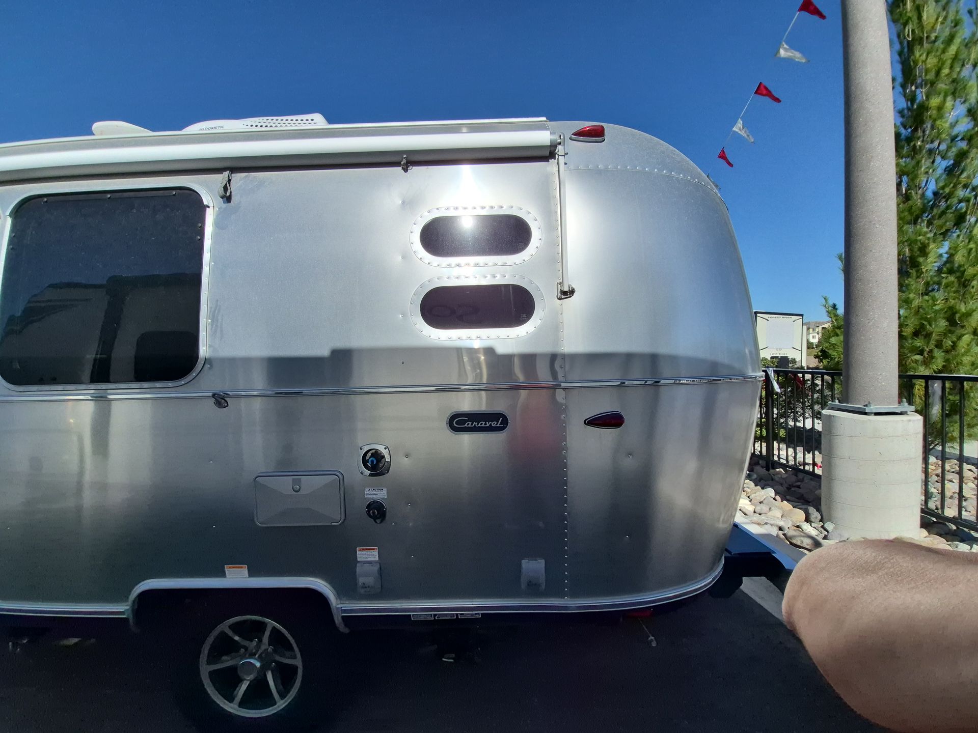 2024 Airstream Caravel 20FB - Image 5