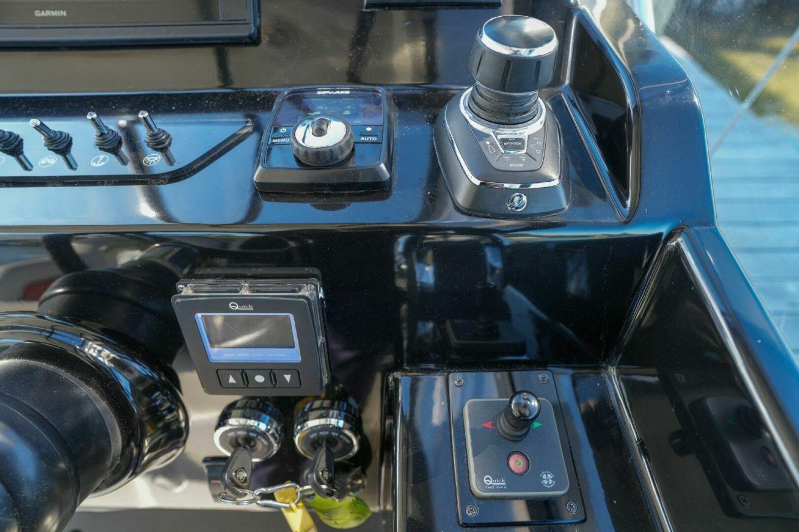 2020 Beneteau Flyer 10 - Image 21