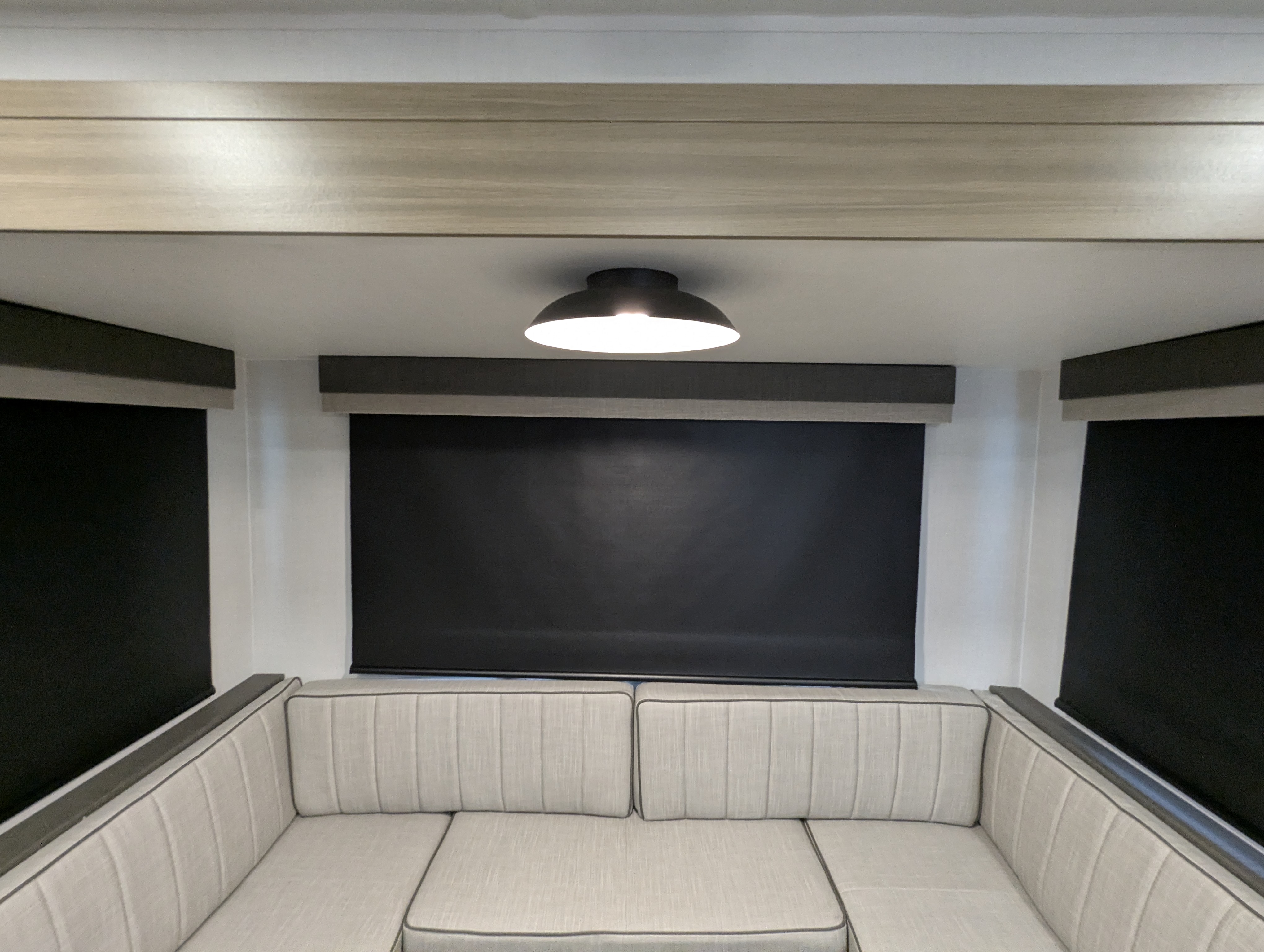 2027 Forest River Rockwood Mini Lite 2520BH - Image 26