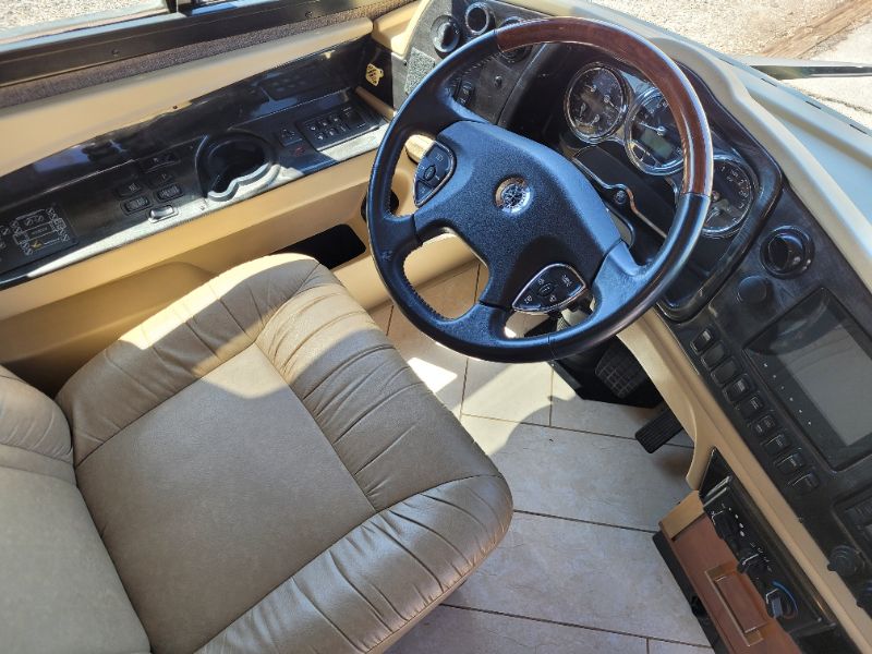 2016 Tiffin Allegro Bus 45 OP - Image 5
