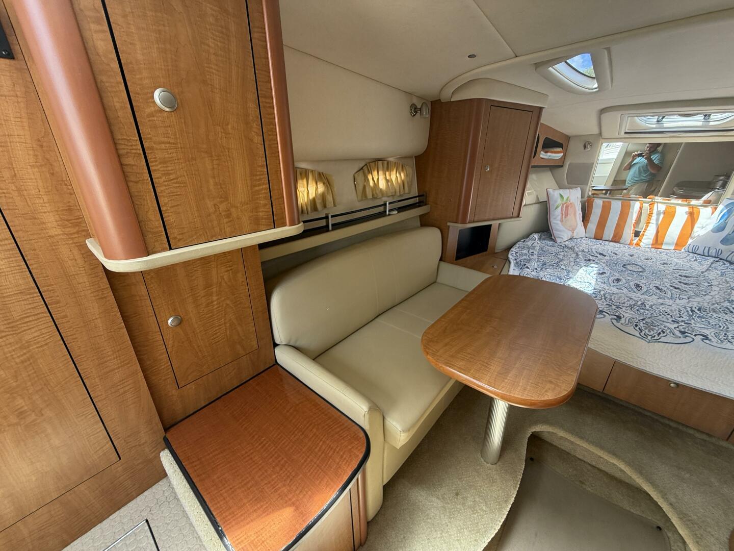 2006 Sea Ray 290 Sundancer - Image 13