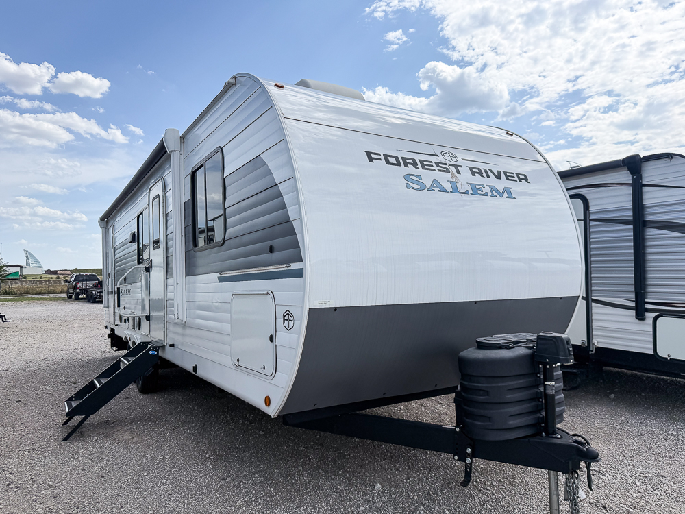 2025 FOREST RIVER SALEM CRUISE LITE 26DBUD - Image 1