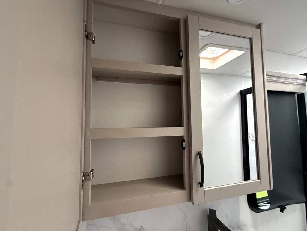 2027 ENTEGRA COACH ESTEEM XL 32U - Image 25