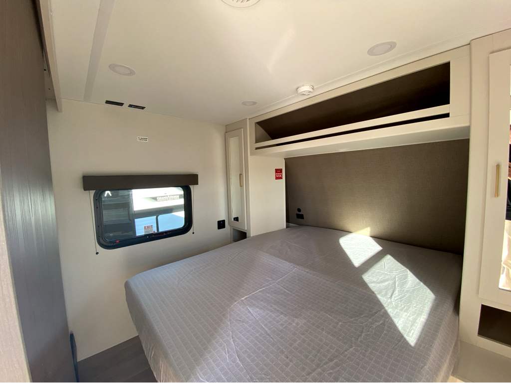 2026 GRAND DESIGN TRANSCEND 26BHX - Image 27