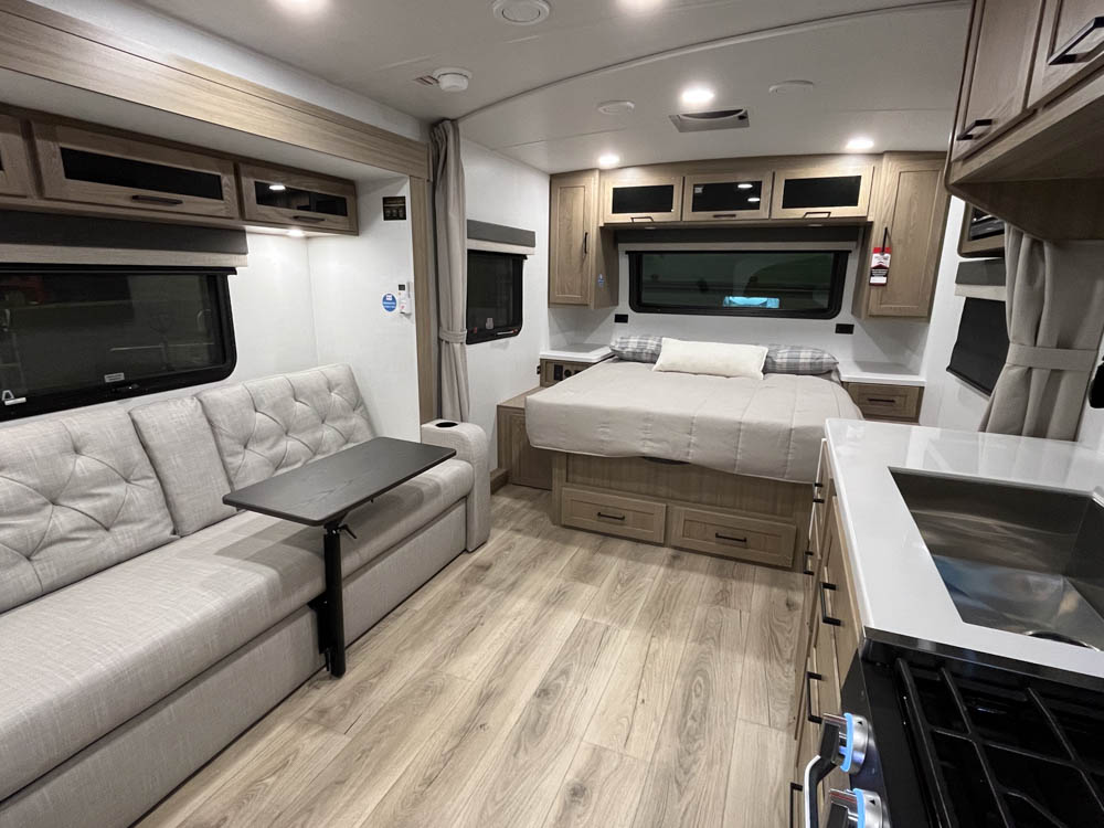 2027 Forest River Rockwood Mini Lite 2109S - Image 4