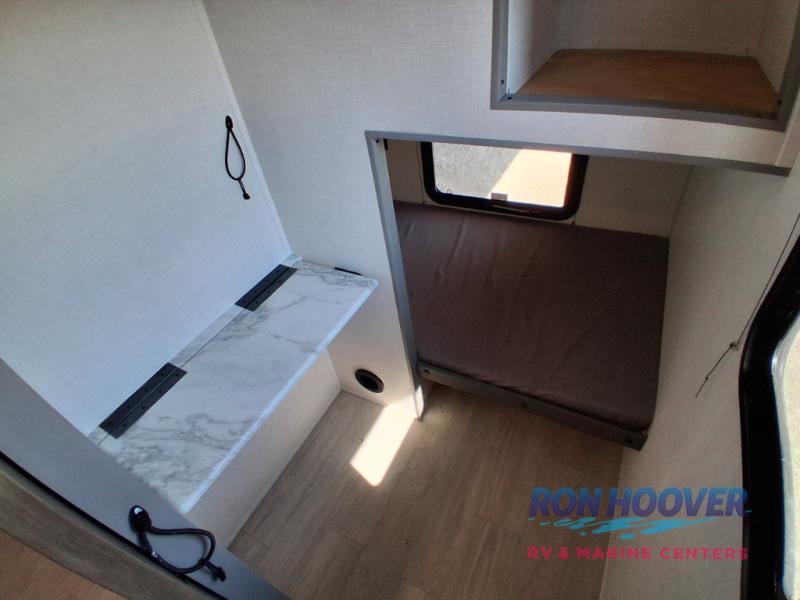 2025 COACHMEN 282DORM - Image 25