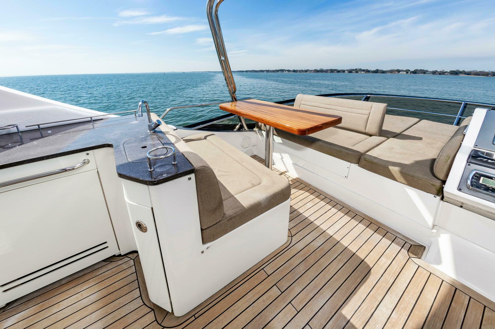 2015 Sea Ray 510 Fly - Image 17