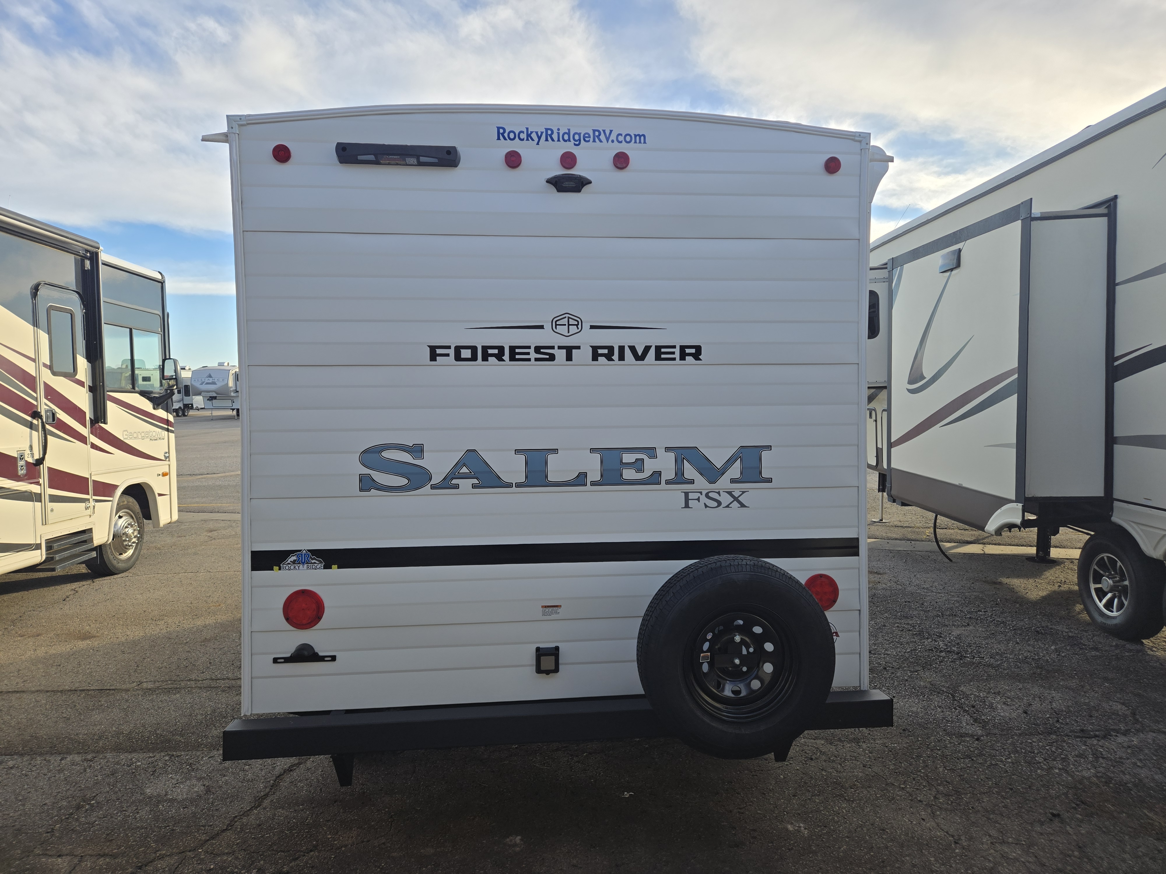 2026 Forest River Salem FSX 135ICE - Image 6