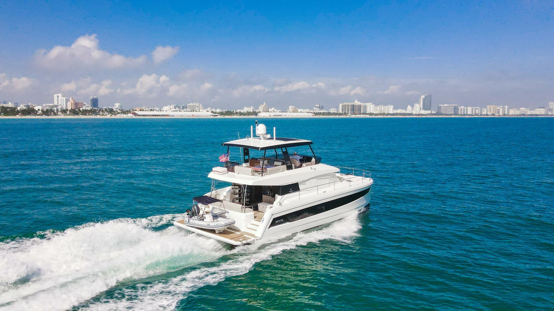 2022 Fountaine Pajot MY6 - Image 2