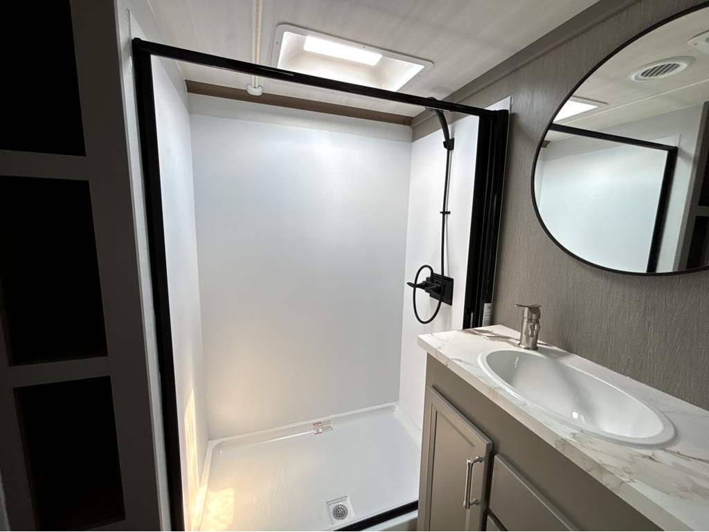2026 Keystone SPRINTER 3590LFT - Image 22