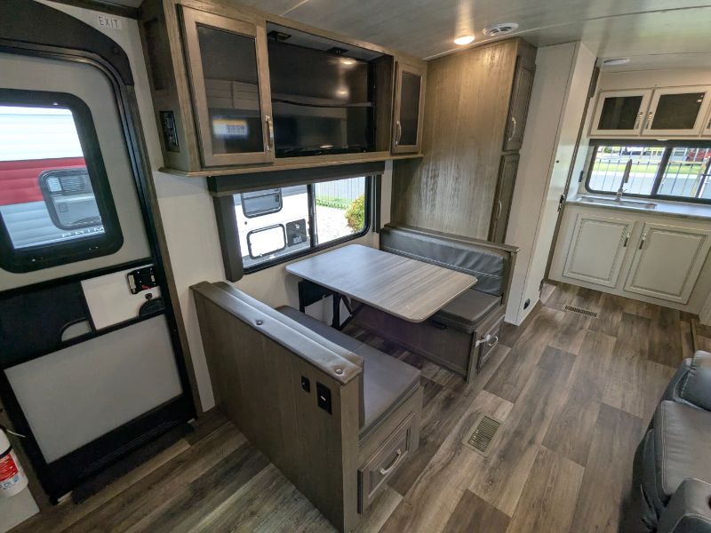 2023 Keystone Cougar Half-Ton 22MLSWE - Image 10