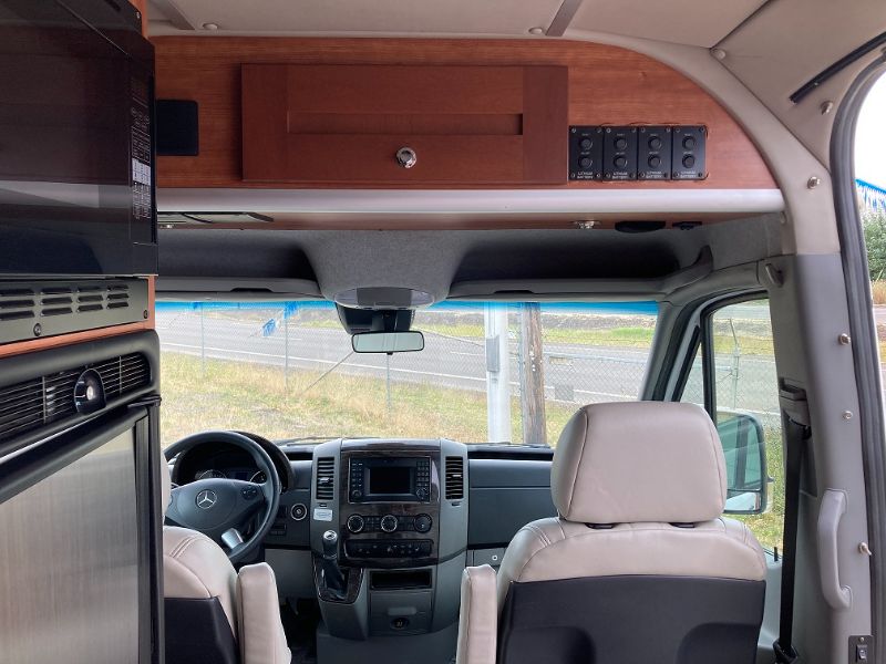 2018 Roadtrek CS Adventurous - Image 14
