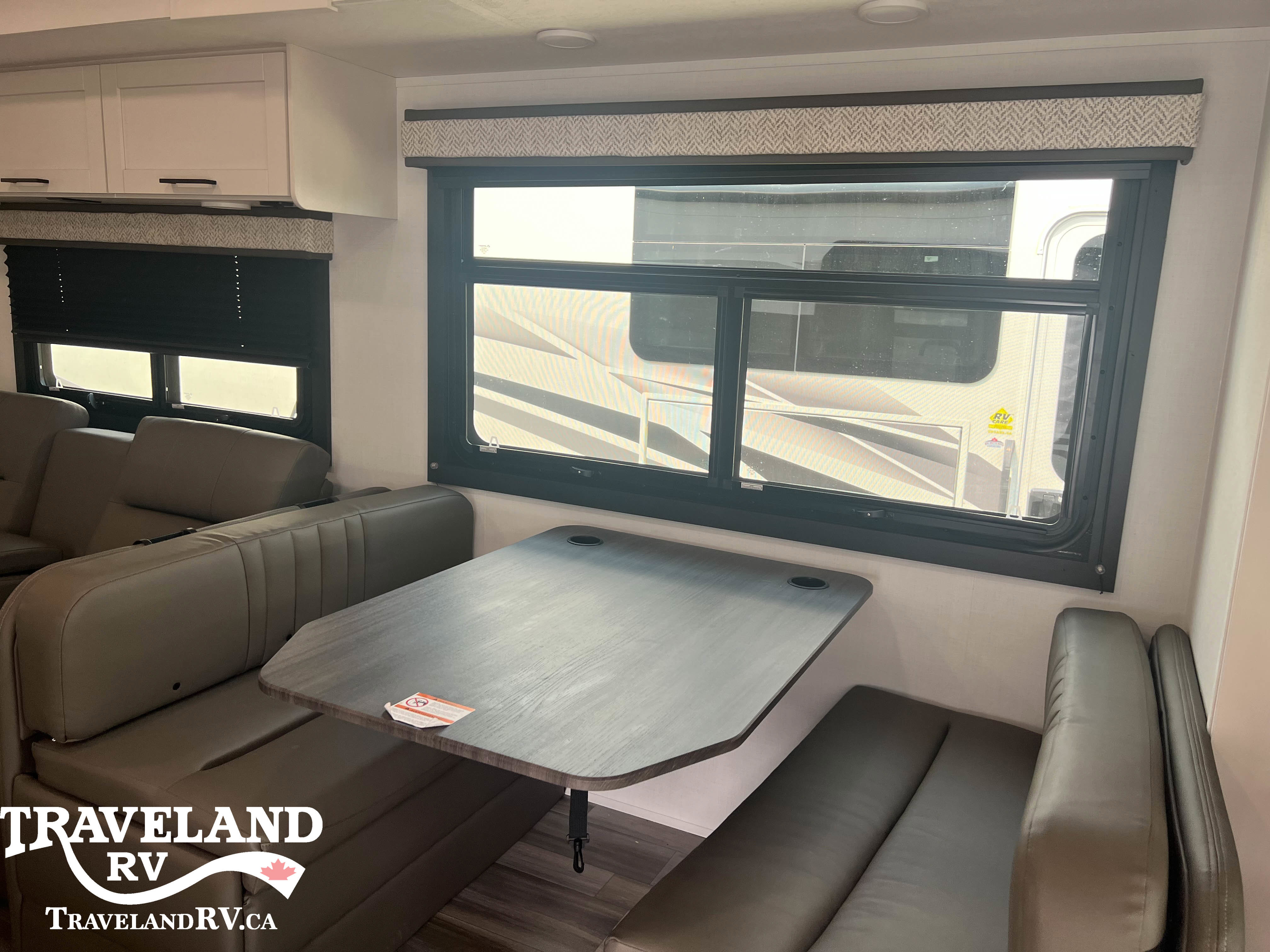 2026 Entegra Coach Odyssey 30Z - Image 12
