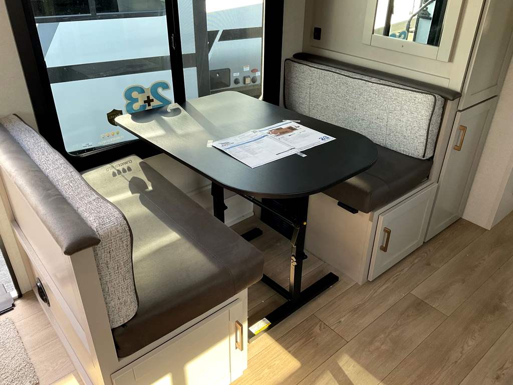 2027 JAYCO Jay Feather 21MML - Image 21